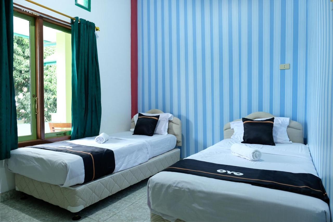 Oyo 2186 Esbe Hotel Syariah Tanjung Pandan Exterior foto